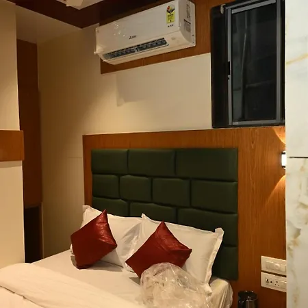 Suchieta Hotel 3*
