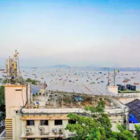 Hotel Fabhotel Bd Colaba 3*