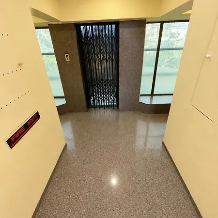 Glitz Jayshree- Nr Airport