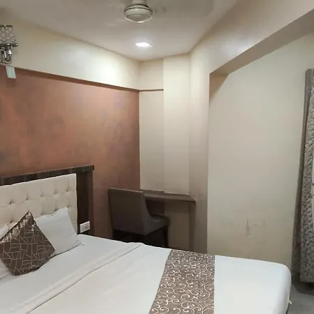 Rs Court Guest house *