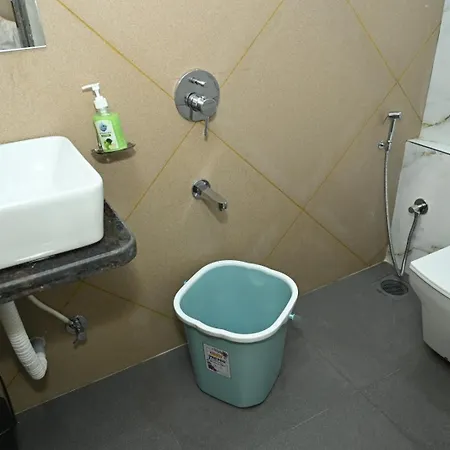 Suchieta 3* Mumbai