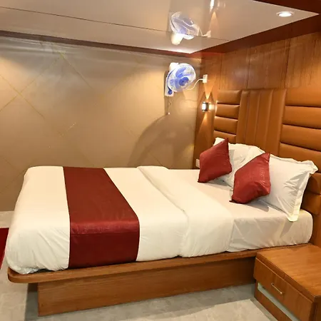 Hotel Suchieta Mumbai