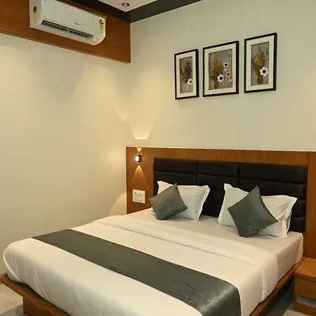 Suchieta 3* Mumbai