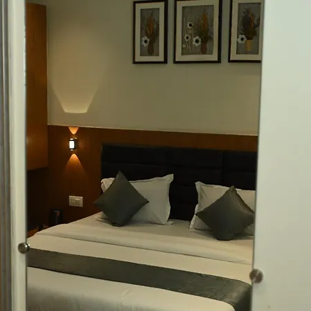 Suchieta 3* Mumbai