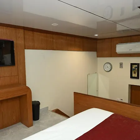 Suchieta Hotel 3*