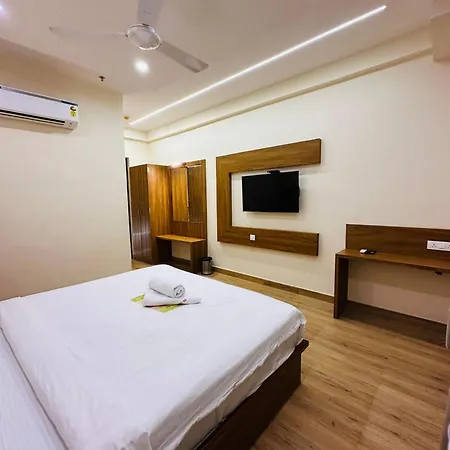 Breeze Bay Bkc - Near Us Embassy 3* Mumbai
