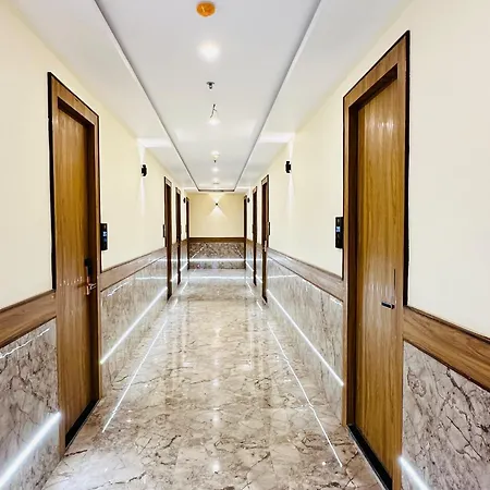 Breeze Bay Bkc - Near Us Embassy