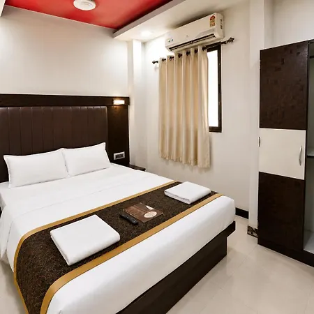 Taj Palace - Near Airport 3* Mumbai
