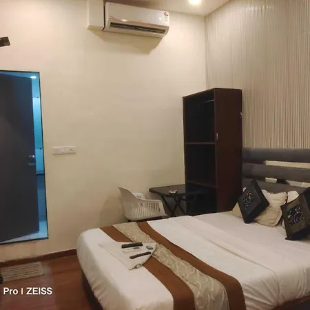 Hotel O Mahakali Caves Formerly Freedom International