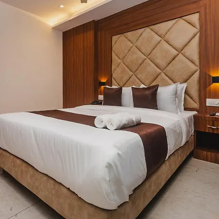 Zillion International Near Us Consulate B K C Near Airport Hotel 3*