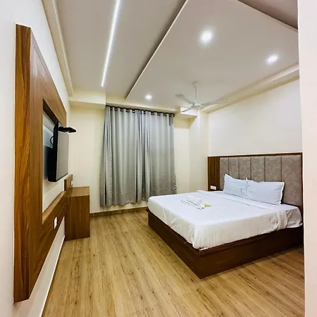 Breeze Bay Bkc - Near Us Embassy Mumbai