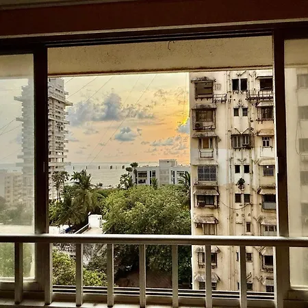 Ocean View Near Mannat & Bandstand Hotel Mumbai