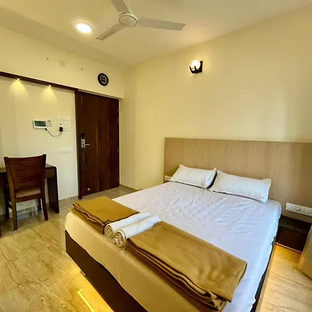 The - Malad West By Arch Hospitality Services 4* Mumbai