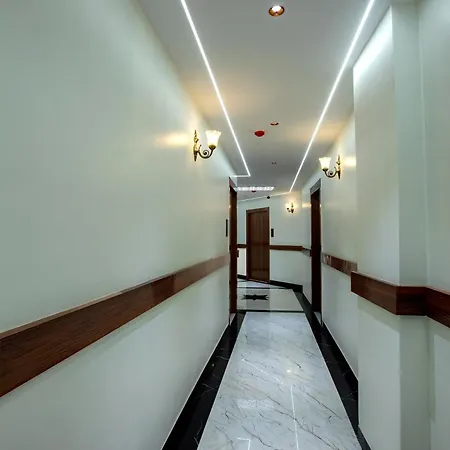 Hotel Brown Luxury Near Us Consulate Bkc Mumbai