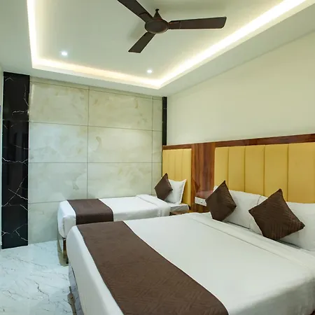 Hotel Brown Luxury Near Us Consulate Bkc