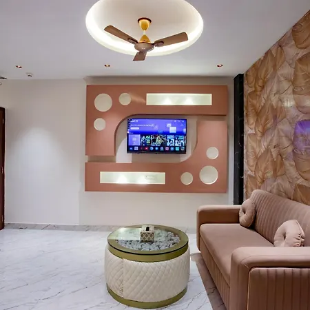 Brown Luxury Near Us Consulate Bkc