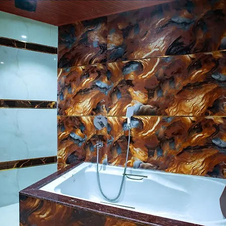 Brown Luxury Near Us Consulate Bkc 3*