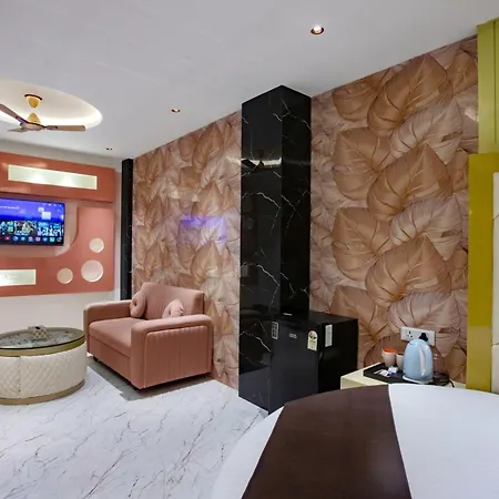 Hotel Brown Luxury Near Us Consulate Bkc Mumbai
