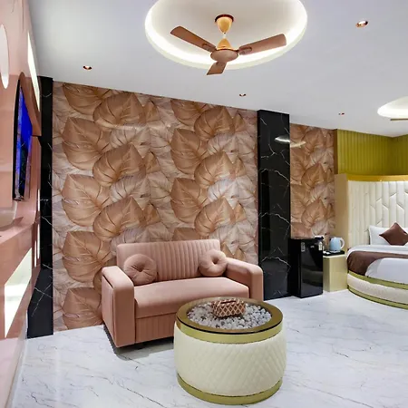 Brown Luxury Near Us Consulate Bkc Hotel Mumbai