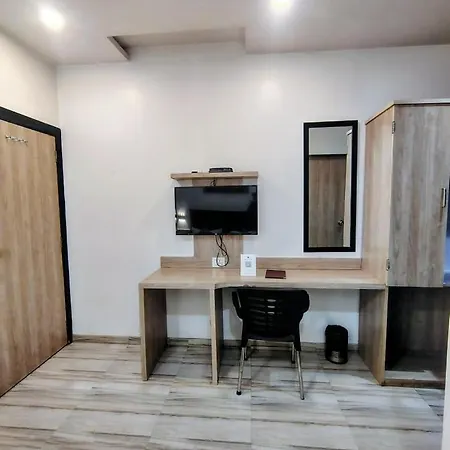 Annex International Near International Airport Hotel Mumbai