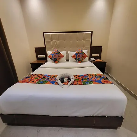 Wynd Hotel