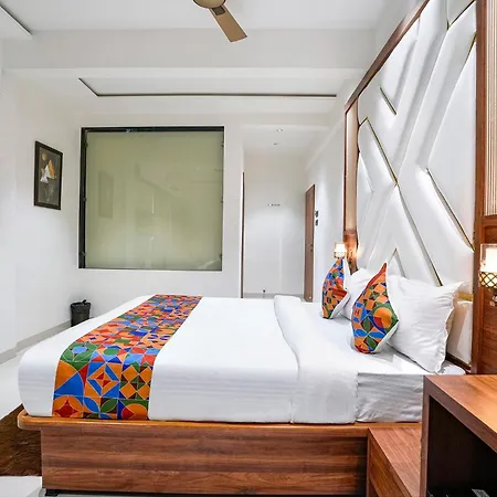 Fabhotel Status Residency Mumbai