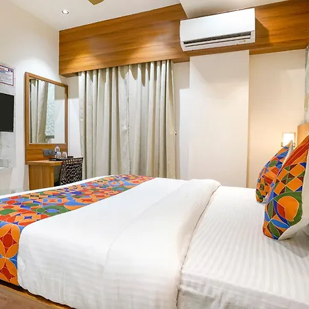 Fabhotel Status Residency Hotel