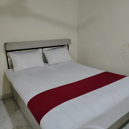 Garden View - Andheri West