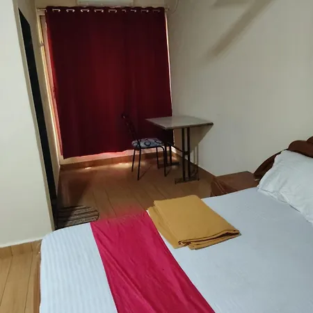 Hotel Garden View - Andheri West 2*