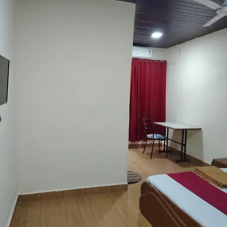 Garden View - Andheri West Hotel Mumbai