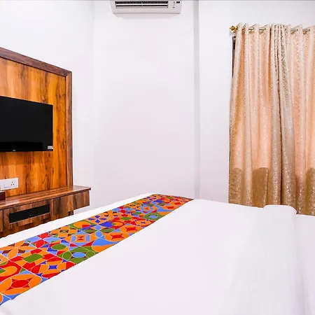 Fabhotel Elvis International