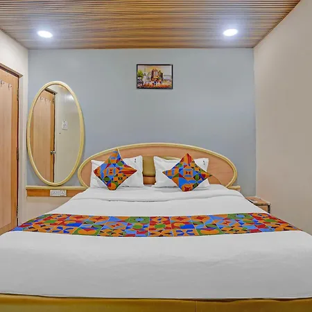 Fabhotel Land Hotel 3*