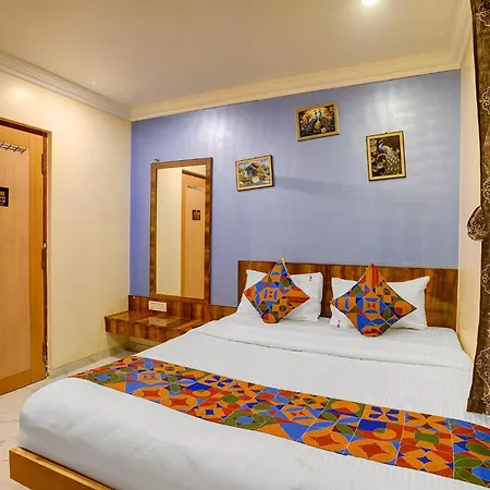 Hotel Fabhotel Land