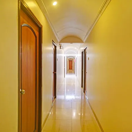 Fabhotel Land 3*