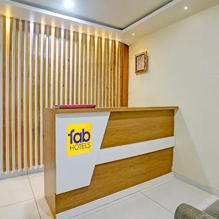 Fabhotel Land 3* Mumbai