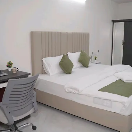 Bed & Breakfast Abode Homes International Airport