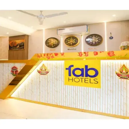Fabhotel Casa Royal Residency Mumbai