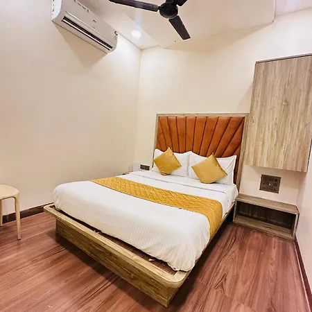 Hotel Royce Bkc - Near Jio Convention Centre And Us Consulate Mumbai