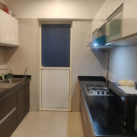 2bhk Luxurious Near Bkc Hotel *