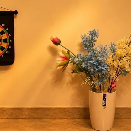 2bhk Luxurious Near Bkc Hotel *