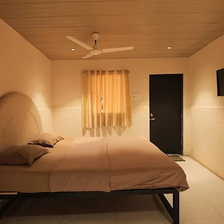 Dinus Shore And Sea Resort