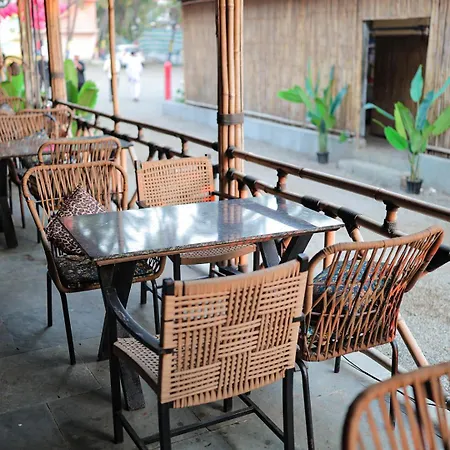 Resort Dinus Shore And Sea Mumbai