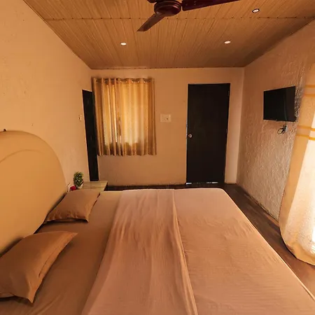 Dinus Shore And Sea Resort Mumbai