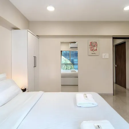 Zen C - Private In Shared 3bhk Homestay Mumbai
