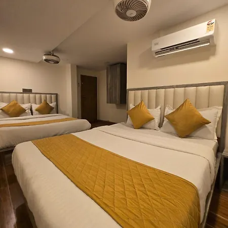 Royce Bkc - Near Jio Convention Centre And Us Consulate Mumbai
