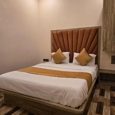 Hotel Royce Bkc - Near Jio Convention Centre And Us Consulate Mumbai