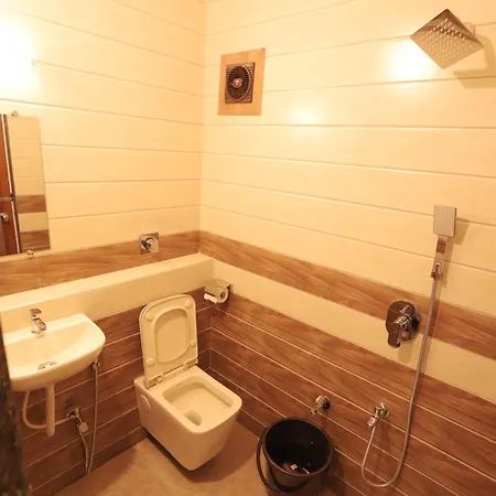 Bed & Breakfast Dev Shelters Goregaon West Surya Bangalow Mumbai