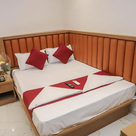 Pramila 3* Mumbai