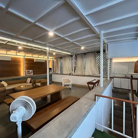 Pali House-bandra Guest house Mumbai