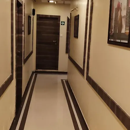 Guest house Rs Court *